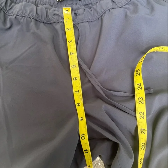 Lee active performance gray capris size 16 - Picture 3 of 7